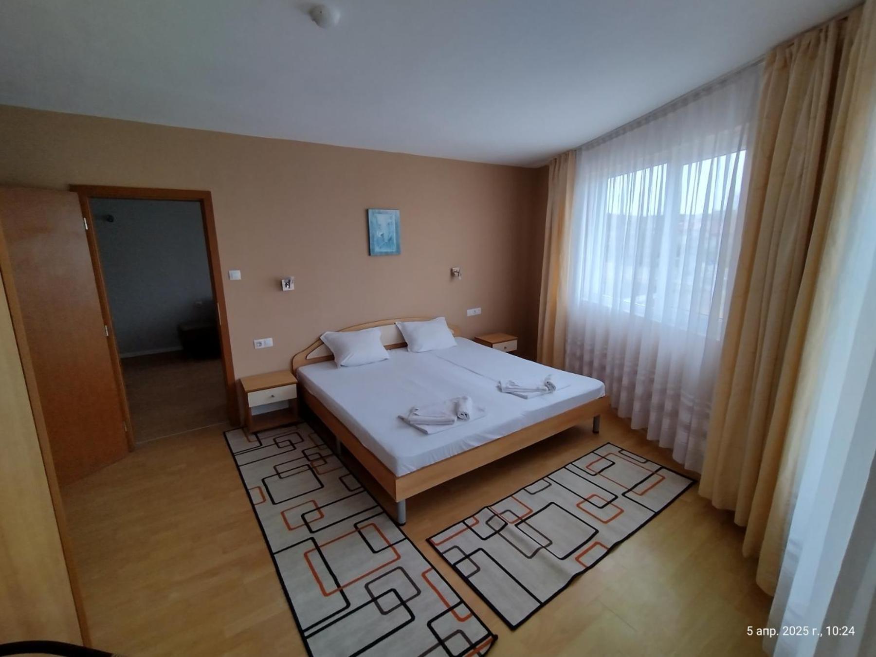 Family Hotel Coral ソゾポル エクステリア 写真