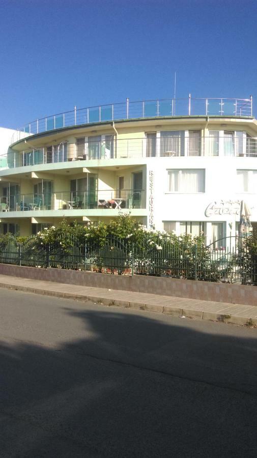 Family Hotel Coral ソゾポル エクステリア 写真